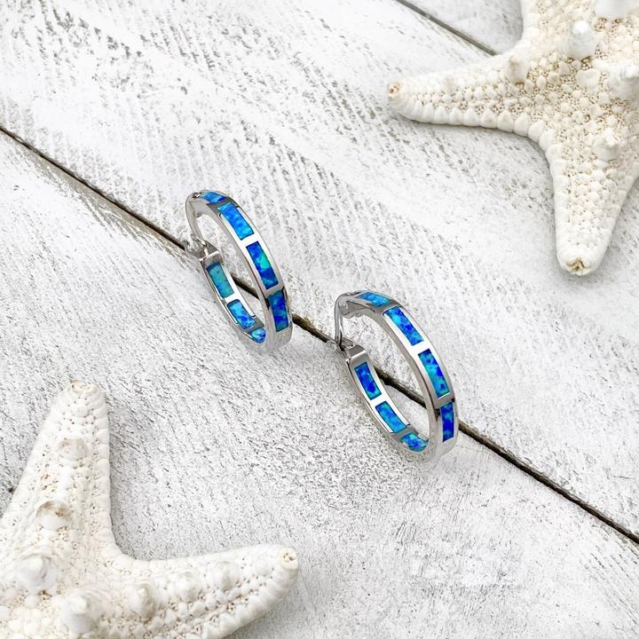 Ocean Luxury øredobber med blå opal i sølv 925